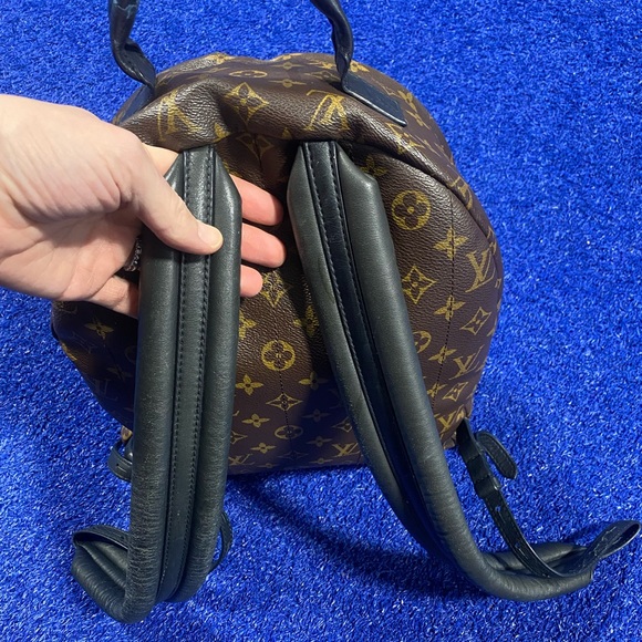 Louis Vuitton Monogram Palm Springs Backpack PM - Picture 4 of 5